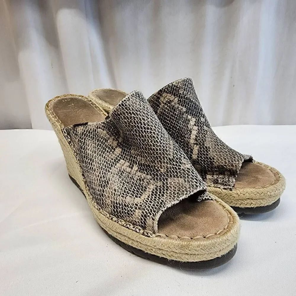 TOMS Size 9.5 Monica Mule Sandal Snake Print (a)